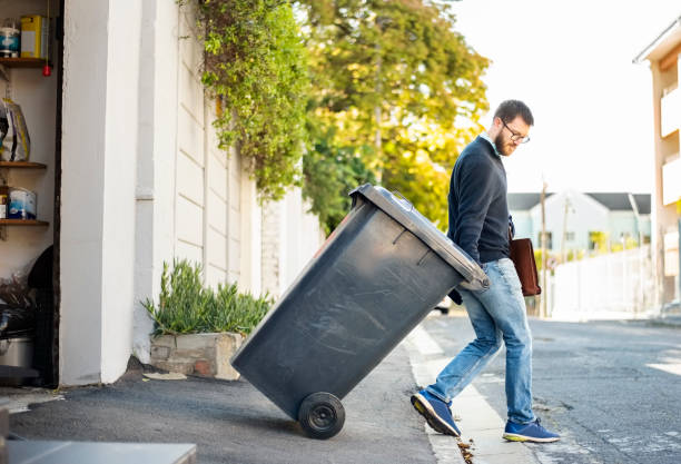 Best Garage Cleanout  in Milbank, SD